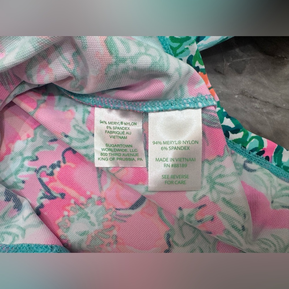 Lilly Pulitzer button down top - Picture 4 of 5
